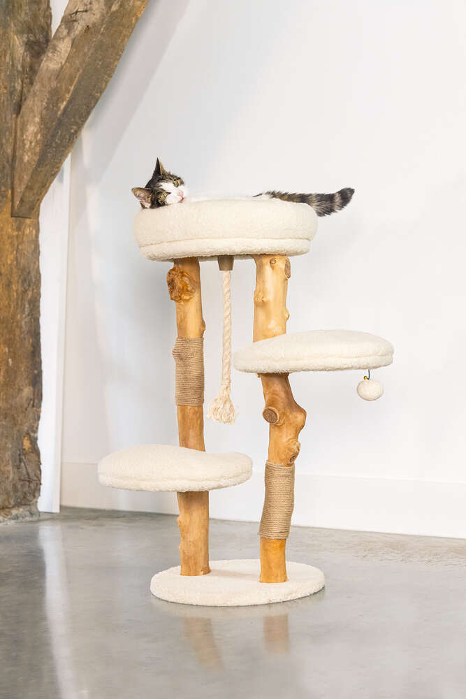 Designed by Lotte Kratzbaum Vanja